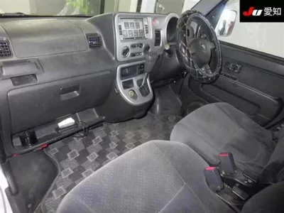 Daihatsu Atrai Wagon  с аукциона в Японии