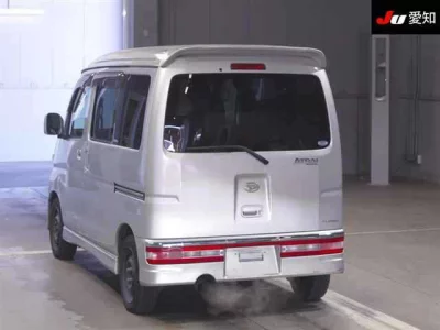 Daihatsu Atrai Wagon  с аукциона в Японии