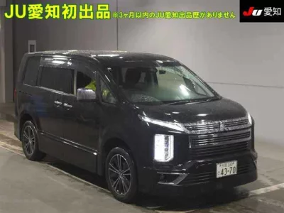 Mitsubishi DELICA D5