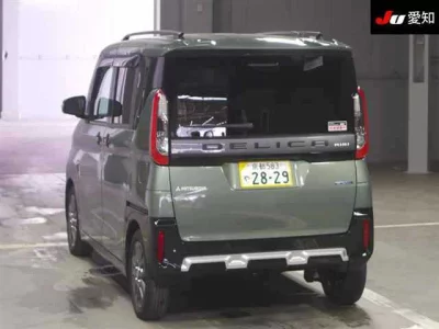 Mitsubishi DELICA MINI