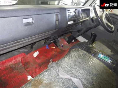 Mazda TITAN  с аукциона в Японии