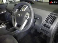 Toyota PRIUS ALPHA лот № 30253 оценка 3.5  с аукциона в Японии 4