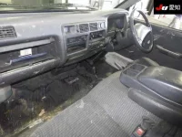 Toyota TOWN ACE TRUCK лот № 7032 оценка 3.5  с аукциона в Японии 2