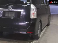 Toyota VOXY лот № 30221 оценка 3.5  с аукциона в Японии 7