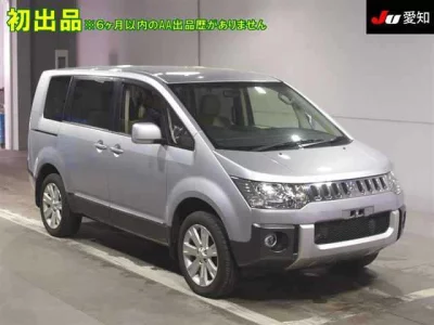 Mitsubishi DELICA D5