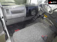 Hino DUTRO лот № 7070 оценка 3.5  с аукциона в Японии 2