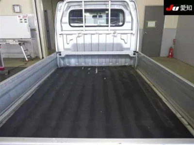 Suzuki CARRY TRUCK  с аукциона в Японии