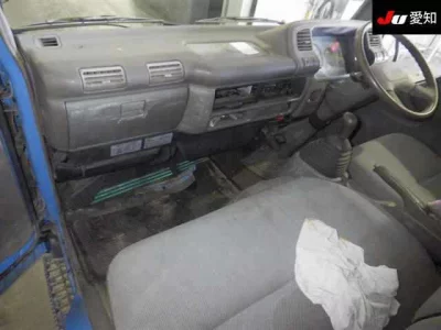 Isuzu TRUCK  с аукциона в Японии