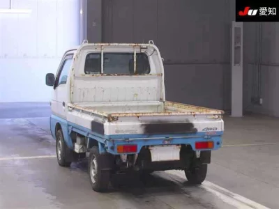Suzuki CARRY TRUCK  с аукциона в Японии