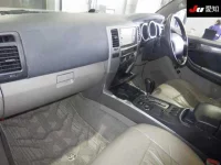 Toyota HILUX SURF лот № 4140 оценка 4  с аукциона в Японии 2