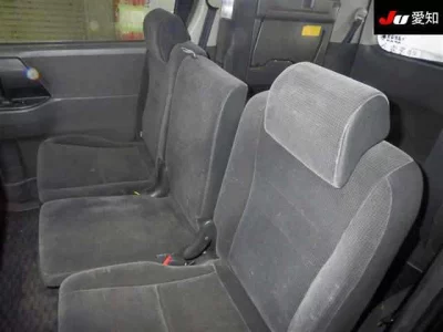 Toyota VOXY  с аукциона в Японии