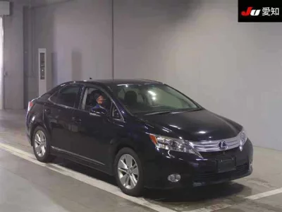 Lexus HS  с аукциона в Японии