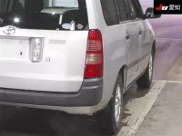 Toyota SUCCEED лот № 20032 оценка R  с аукциона в Японии 7