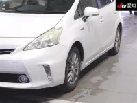 Toyota PRIUS ALPHA лот № 30286 оценка 3.5  с аукциона в Японии 6