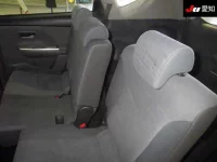 Toyota PRIUS ALPHA лот № 3070 оценка 4  с аукциона в Японии 3