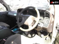 Toyota HIACE лот № 10041 оценка -  с аукциона в Японии 4