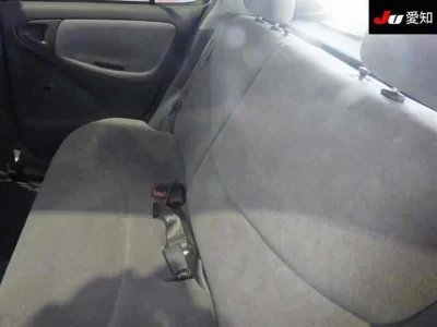 Toyota PLATZ  с аукциона в Японии