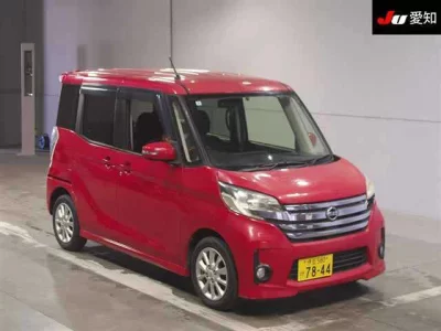 Nissan DAYZ ROOX  с аукциона в Японии
