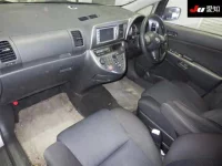 Toyota WISH лот № 30324 оценка 3.5  с аукциона в Японии 2