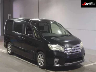 Nissan SERENA  с аукциона в Японии