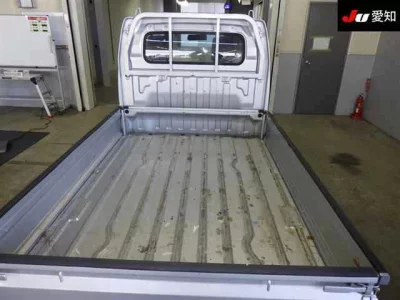 Suzuki CARRY TRUCK  с аукциона в Японии