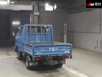 Mazda TITAN  с аукциона в Японии