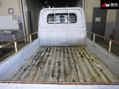 Mitsubishi MINICAB TRUCK