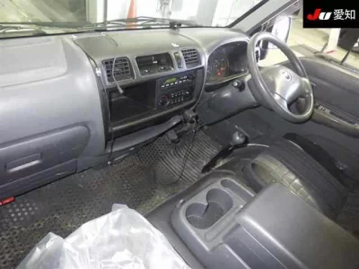 Mazda BONGO VAN  с аукциона в Японии