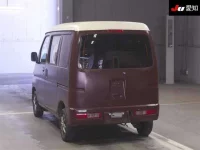 Toyota PIXIS VAN лот № 35222 оценка 3  с аукциона в Японии 1