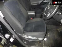 Toyota MARK X ZIO лот № 30437 оценка 4  с аукциона в Японии 5