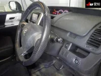 Toyota NOAH лот № 206 оценка 3.5  с аукциона в Японии 4