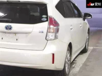 Toyota PRIUS ALPHA лот № 30563 оценка 3.5  с аукциона в Японии 7