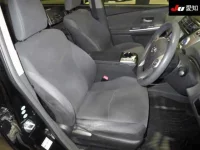 Toyota PRIUS ALPHA лот № 4226 оценка 4  с аукциона в Японии 5