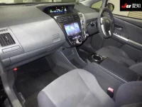 Toyota PRIUS ALPHA лот № 4226 оценка 4  с аукциона в Японии 2