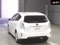 Toyota PRIUS ALPHA лот № 4199 оценка 4  с аукциона в Японии 1