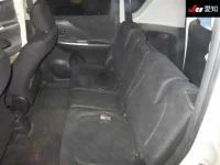 Toyota RACTIS лот № 243 оценка 3.5  с аукциона в Японии 3