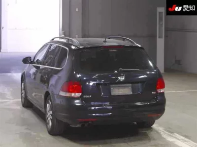 Volkswagen GOLF VARIANT