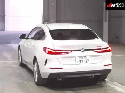 BMW 2-Series  с аукциона в Японии