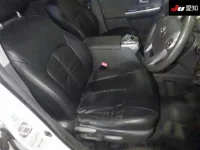 Toyota PRIUS ALPHA лот № 30398 оценка 3.5  с аукциона в Японии 5