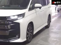 Toyota NOAH лот № 3059 оценка 5  с аукциона в Японии 6