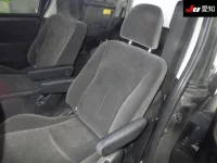 Toyota VOXY лот № 30401 оценка 3.5  с аукциона в Японии 3