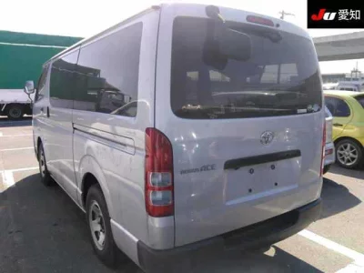 Toyota RegiusAce