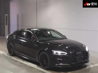 Audi A5  с аукциона в Японии