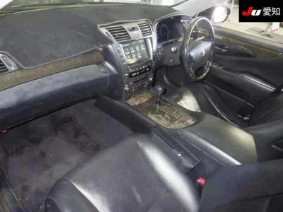 Lexus LS  с аукциона в Японии