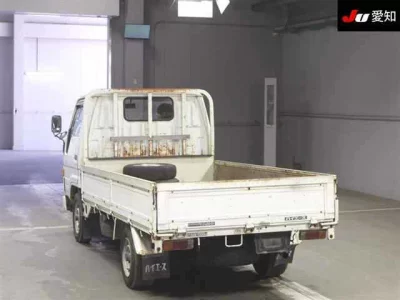 Toyota HIACE TRUCK  с аукциона в Японии