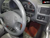 Toyota STARLET лот № 30531 оценка 3.5  с аукциона в Японии 4