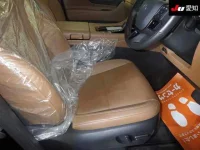 Toyota VELLFIRE лот № 4211 оценка 6  с аукциона в Японии 5