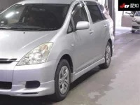 Toyota WISH лот № 30549 оценка R  с аукциона в Японии 6