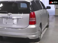 Toyota WISH лот № 30549 оценка R  с аукциона в Японии 7