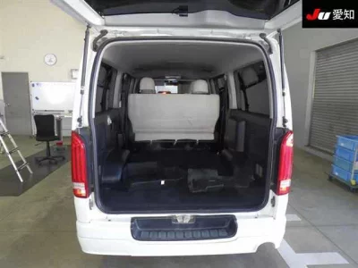 Toyota REGIUS ACE VAN